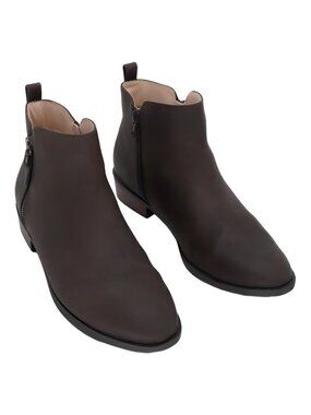 Journee Women's Ellis Inside Zip Stacked Heel Booties Brown Size 8.5